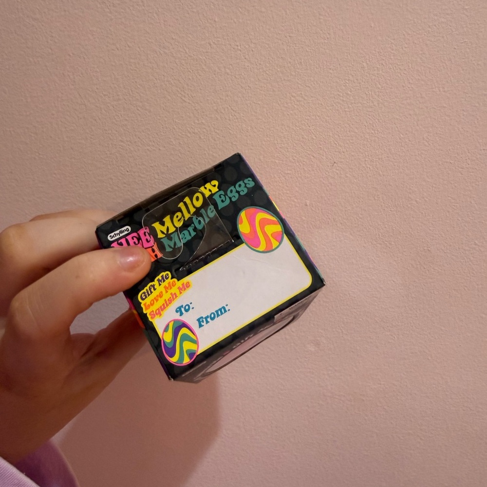 Mellow Marble Egg Kids Toy - Pink and Purple - Picture 5 of 5